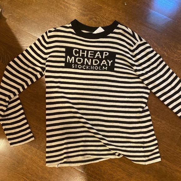 Cheap Monday striped sweater size L - Picture 3 of 3